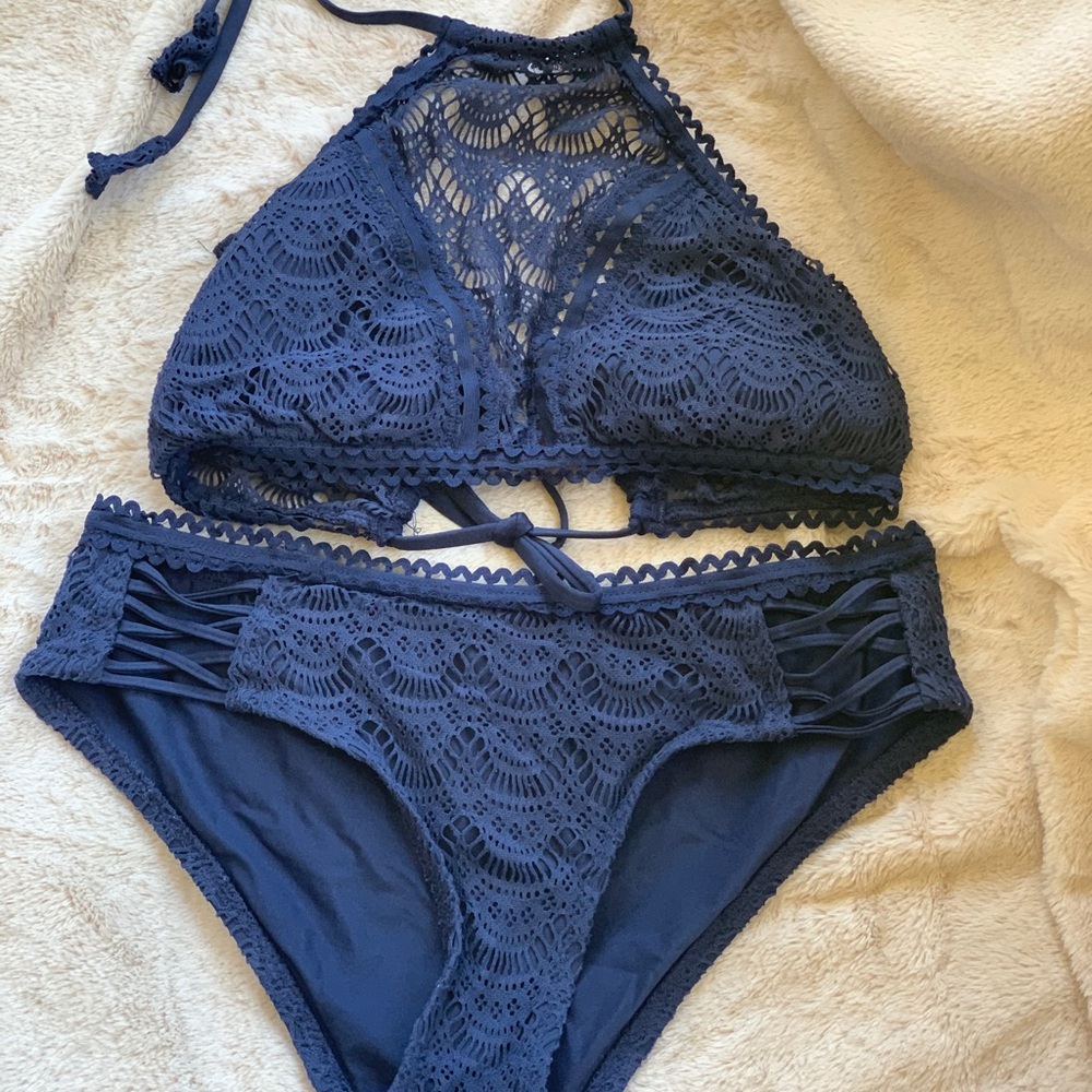 Very Cute Becca 2 piece swimsuit